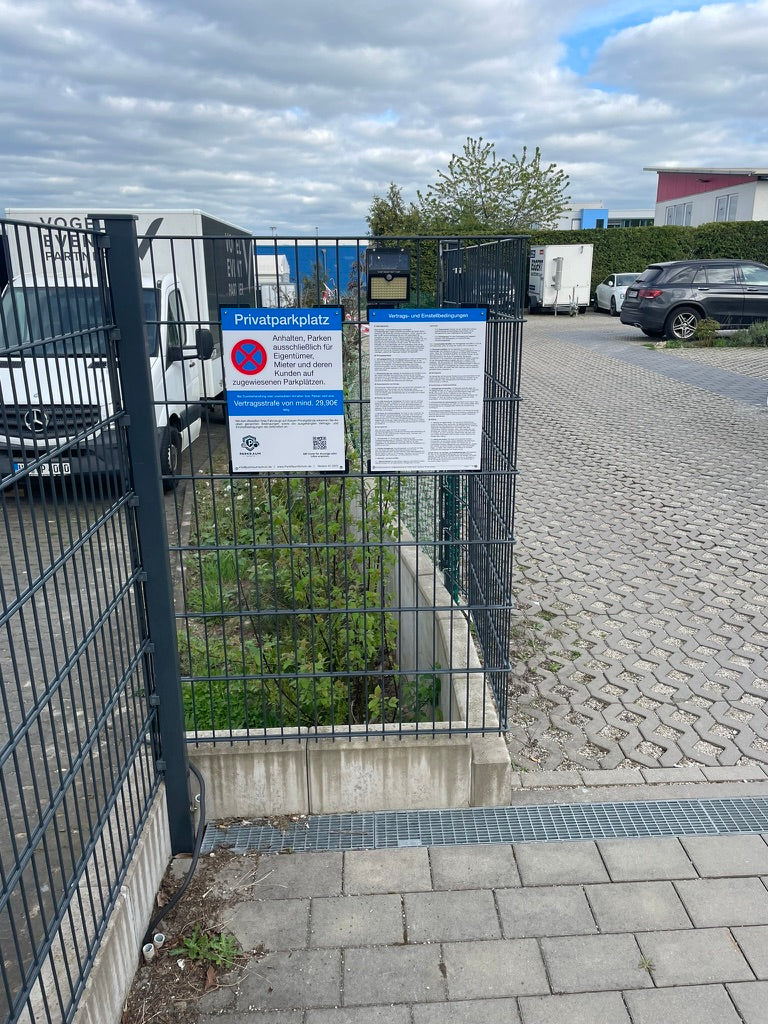 Parkplatzschild mit Wirkung „Pro“ – Für größere Flächen